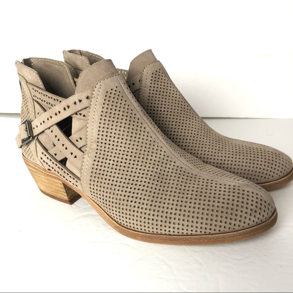 Vince Camuto leather Pranika ankle boots